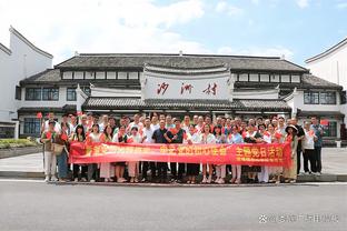 男足票房差❌中国男足亚运队第三场小组赛门票显示售罄